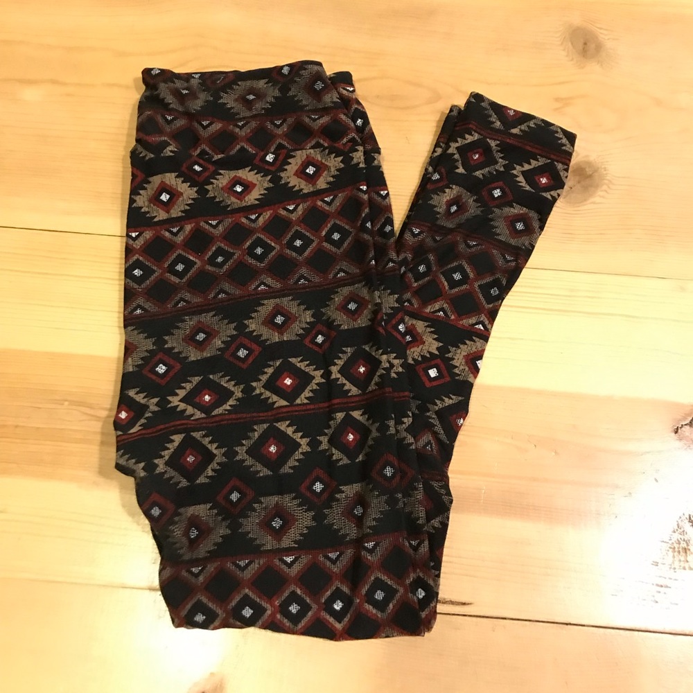 *CLOSET CLOSING* LuLaRoe TC leggings